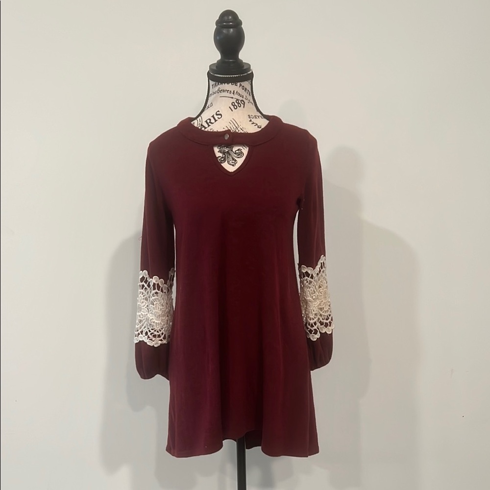 Ces Femme Women's Burgundy Sweater Dress with Lace Sleeves